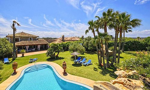 Finca Muro Mallorca Heizung Klima Tischtennis