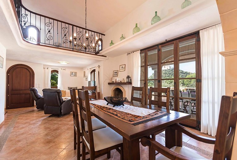 Finca Mallorca Arta 6 Personen Esstisch