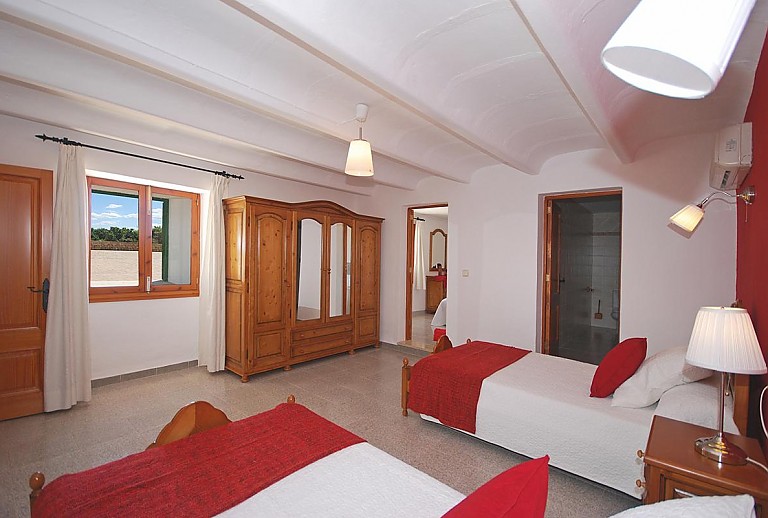 Finca Mallorca Sencelles 32 Personen