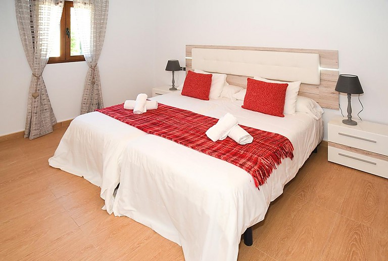 Finca Mallorca Sencelles 32 Personen