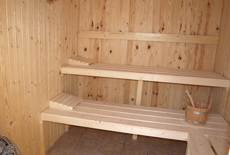 Sauna Saunabänke Aufgussbecher